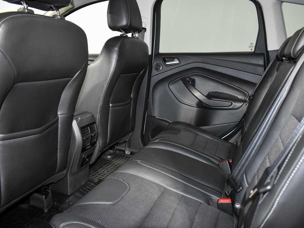 Купить Ford Kuga с пробегом. Фото: #13