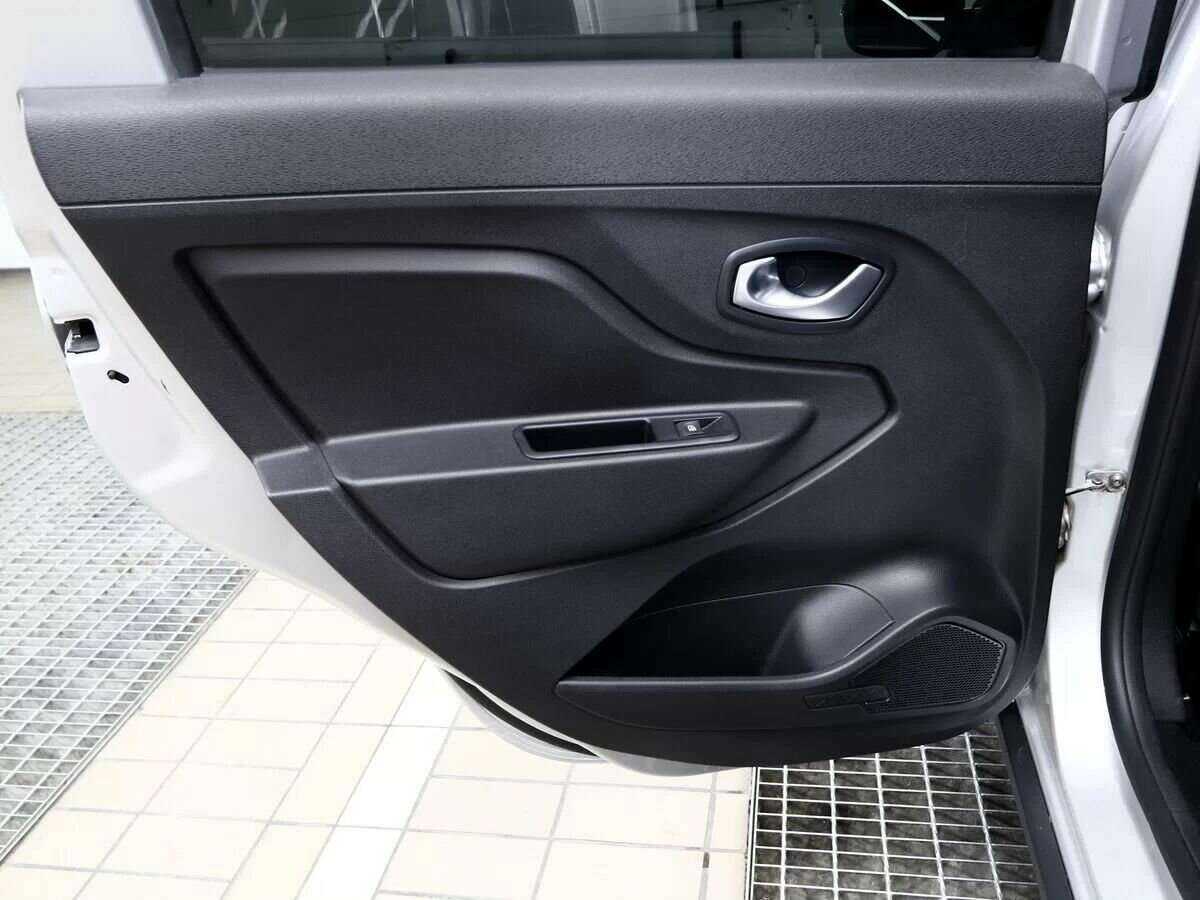 Купить Lada (ВАЗ) XRAY с пробегом. Фото: #9