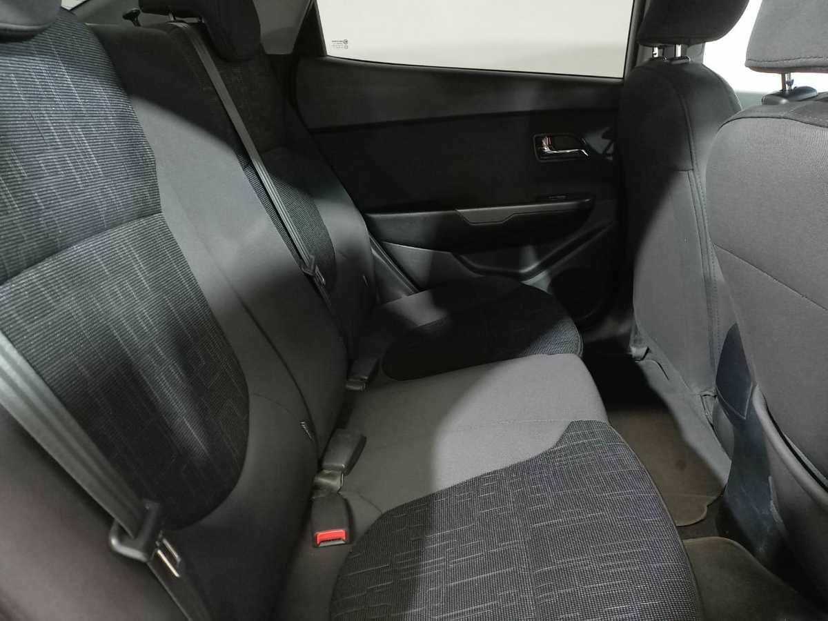 Купить Kia Rio с пробегом. Фото: #10