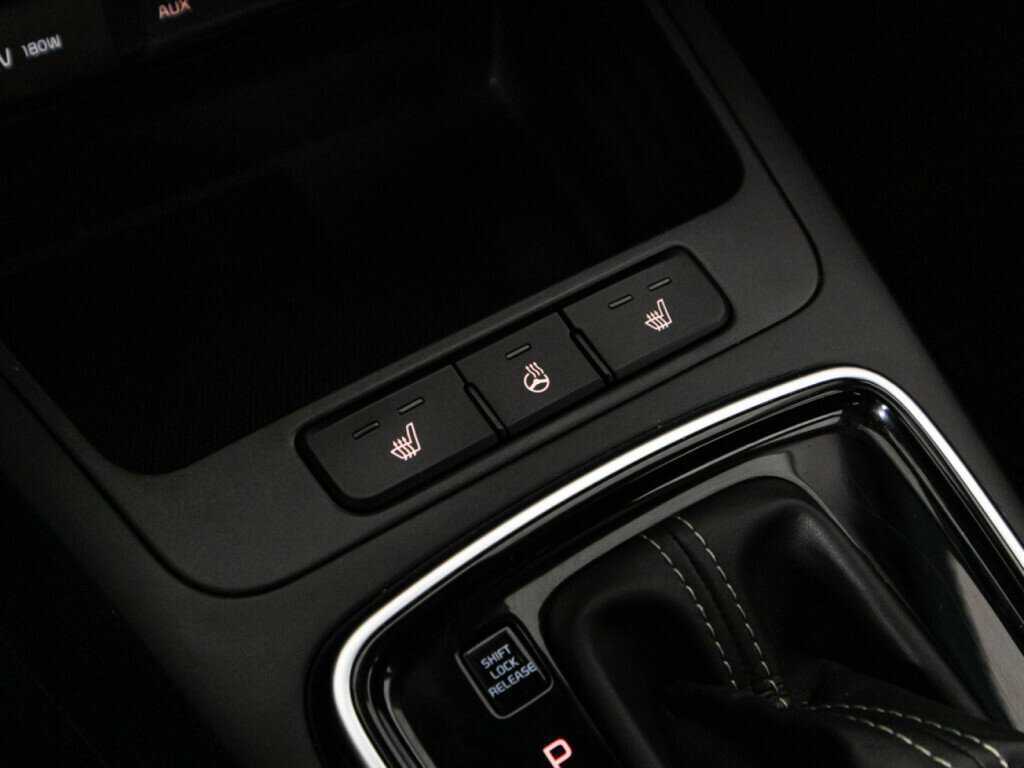 Купить Kia Rio с пробегом. Фото: #15