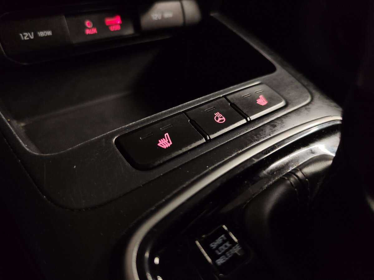 Купить Kia Rio с пробегом. Фото: #11