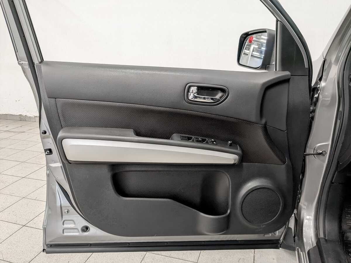 Купить Nissan X-Trail с пробегом. Фото: #15