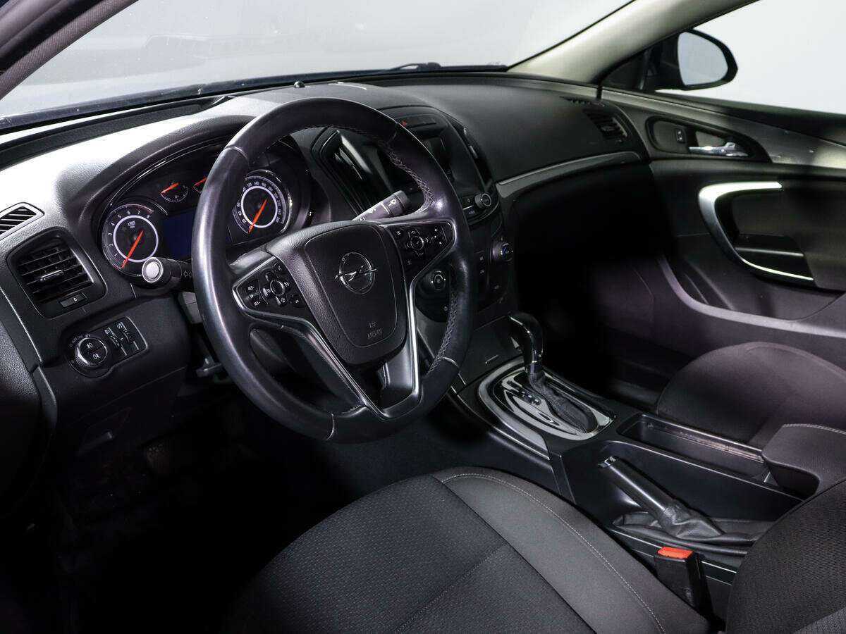Купить Opel Insignia с пробегом. Фото: #11