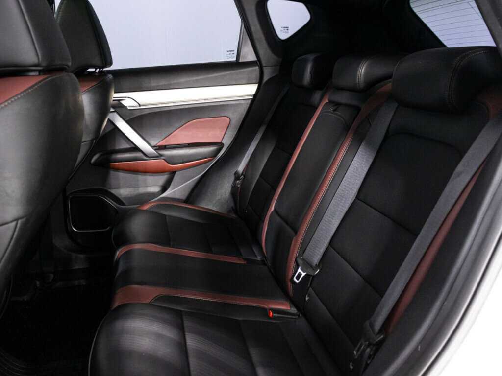 Купить Geely Coolray с пробегом. Фото: #9