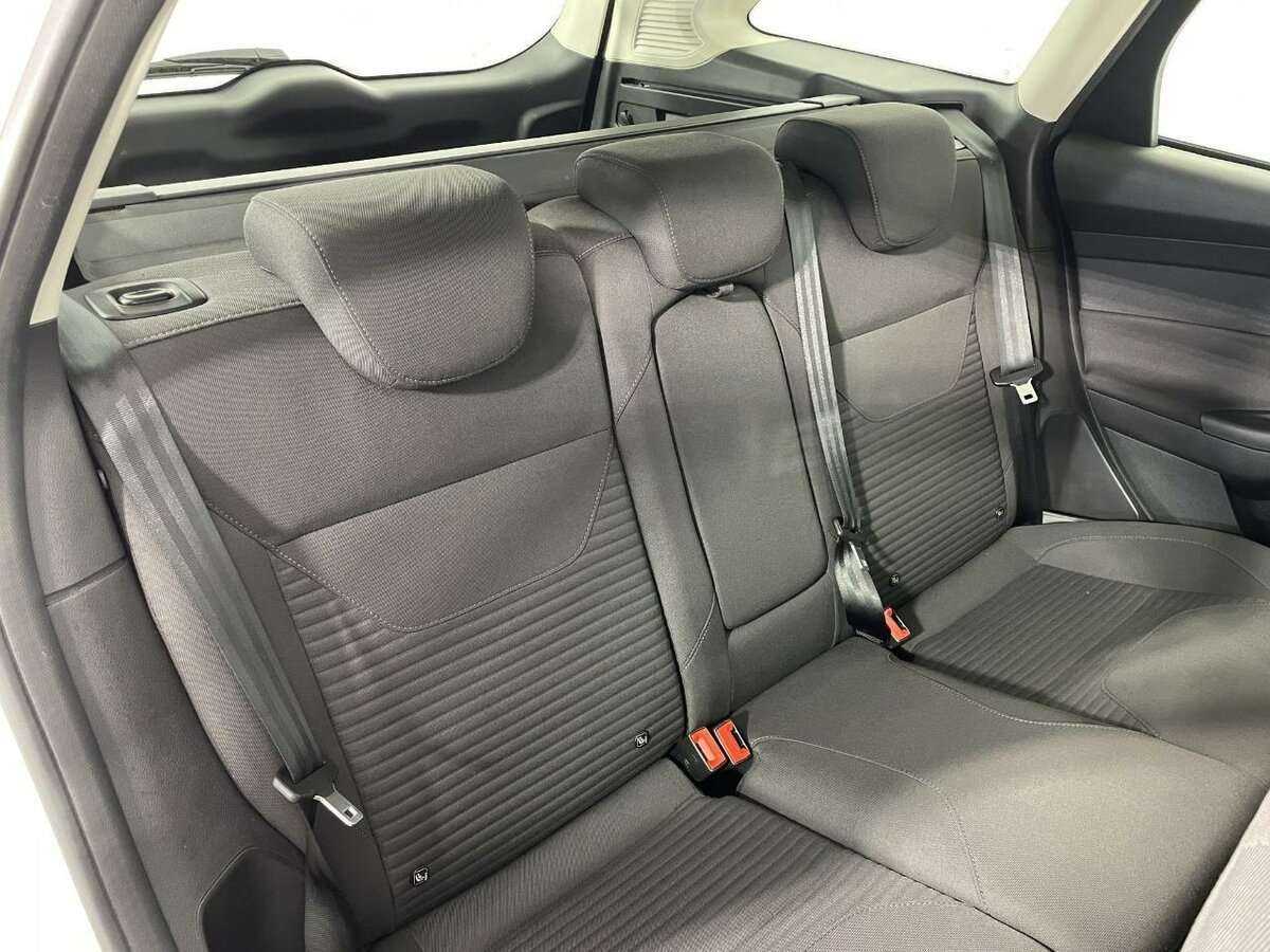 Купить Ford Focus с пробегом. Фото: #14