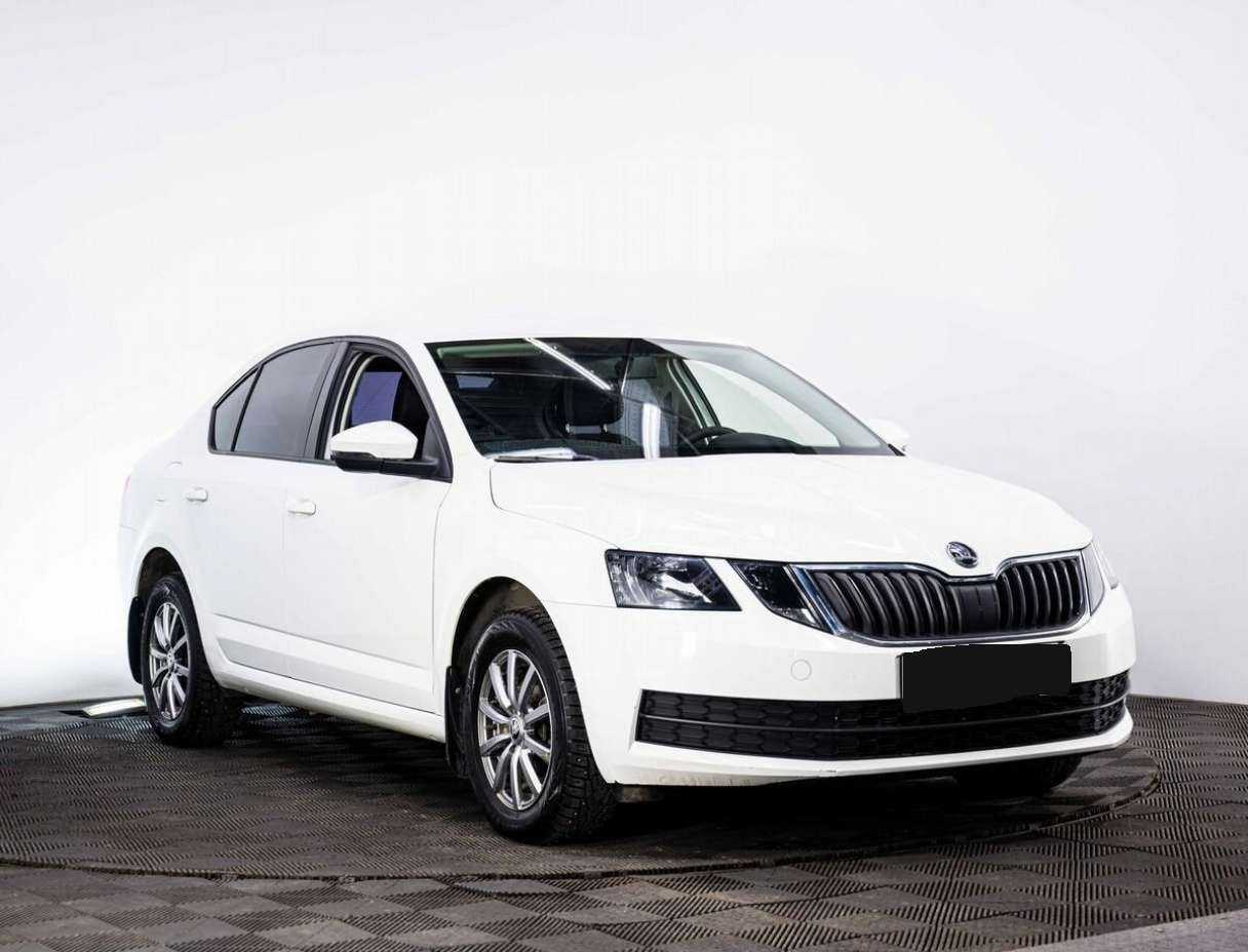 Купить Skoda Octavia с пробегом. Фото: #2