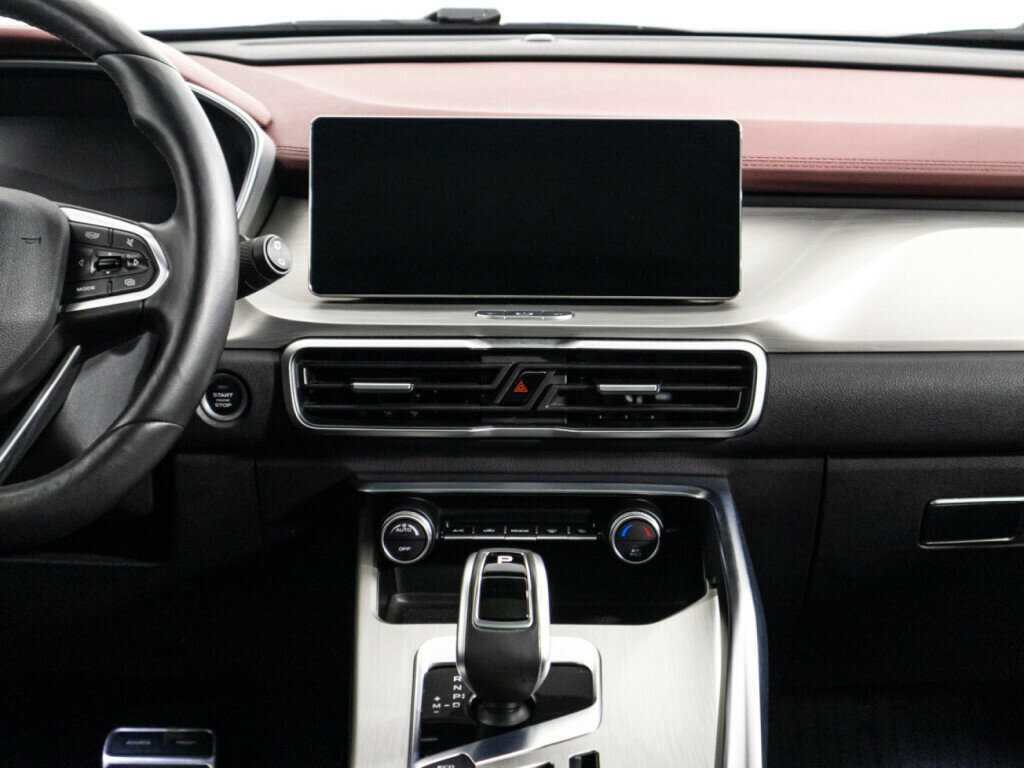 Купить Geely Coolray с пробегом. Фото: #13