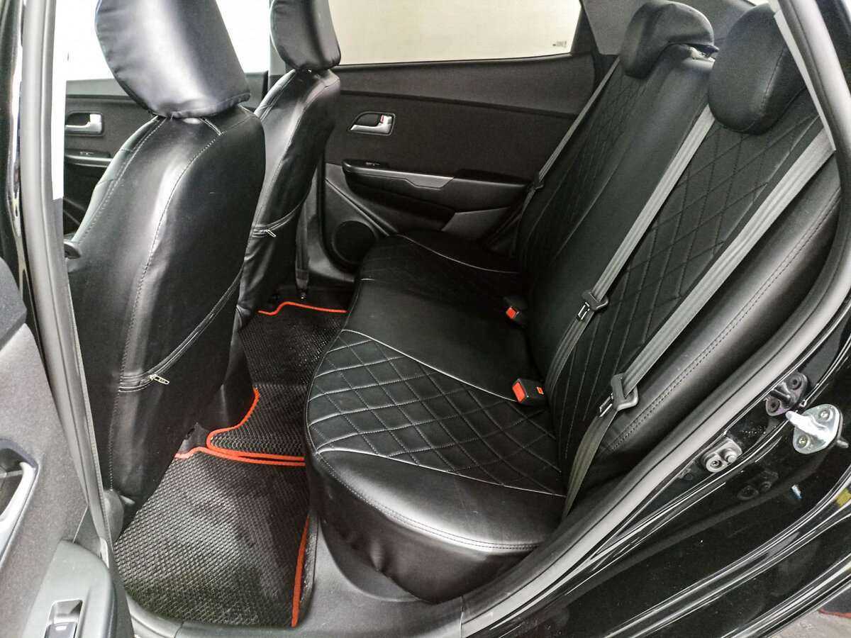 Купить Kia Rio с пробегом. Фото: #9