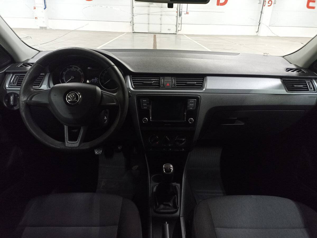 Купить Skoda Rapid с пробегом. Фото: #13