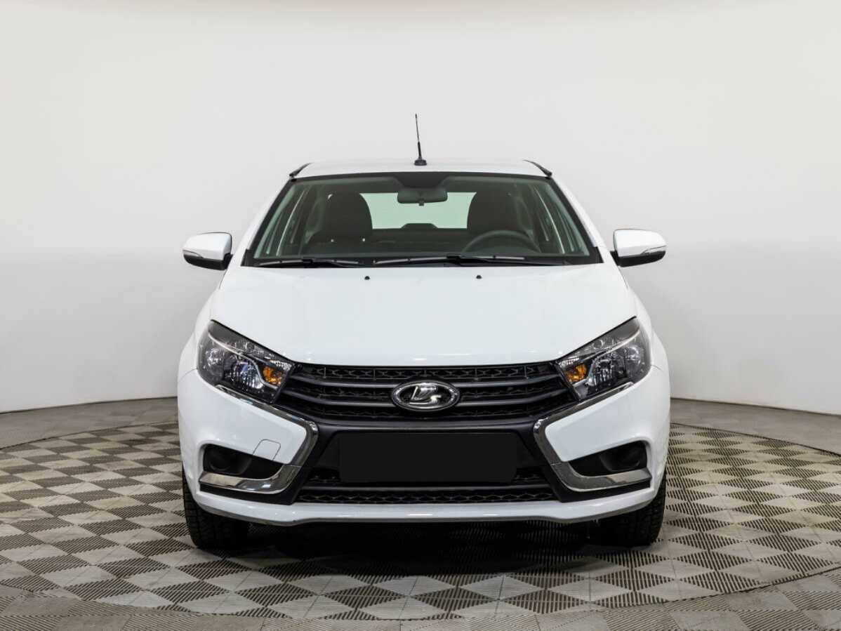 Купить Lada (ВАЗ) Vesta с пробегом. Фото: #1
