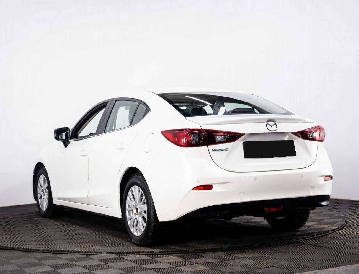 Купить Mazda 3 с пробегом. Фото: #3