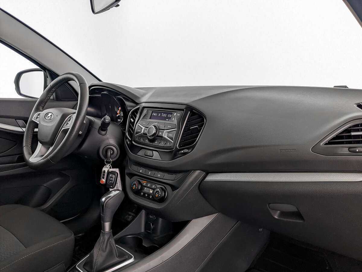 Купить Lada (ВАЗ) Vesta с пробегом. Фото: #8