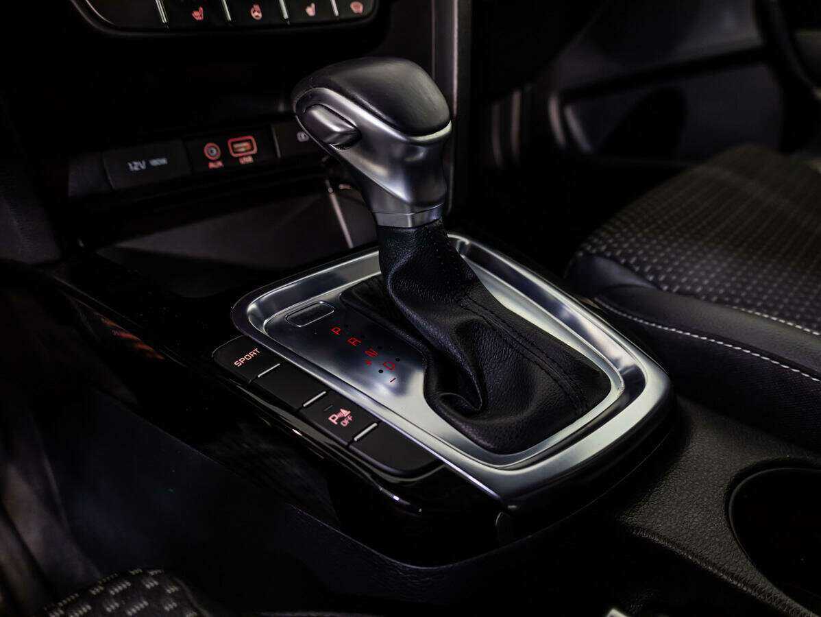 Купить Kia Ceed с пробегом. Фото: #14