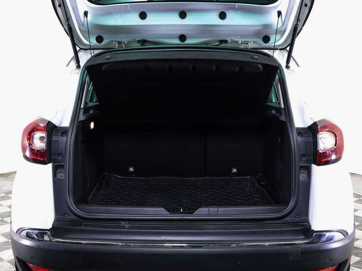 Купить Renault Kaptur с пробегом. Фото: #14