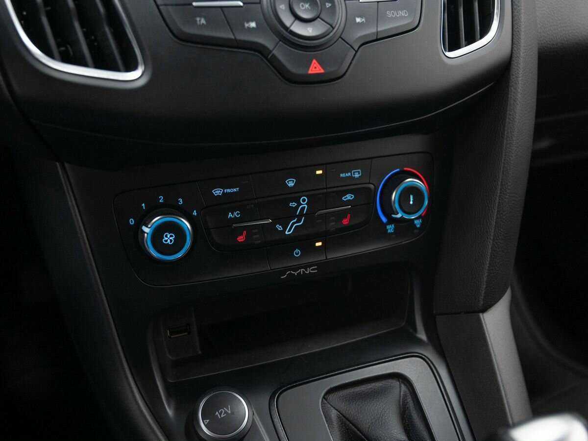 Купить Ford Focus с пробегом. Фото: #20