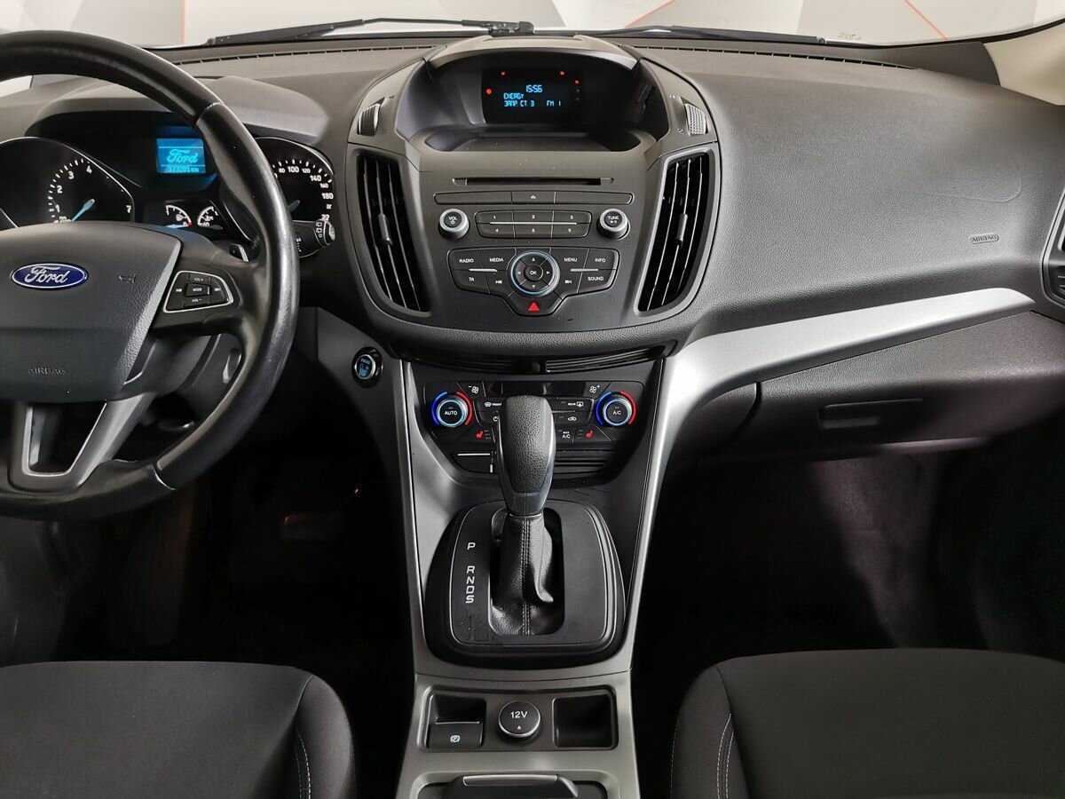 Купить Ford Kuga с пробегом. Фото: #10