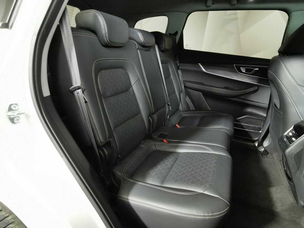 Купить Chery Tiggo 8 с пробегом. Фото: #11