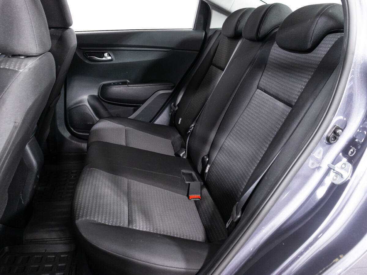 Купить Kia Rio с пробегом. Фото: #9