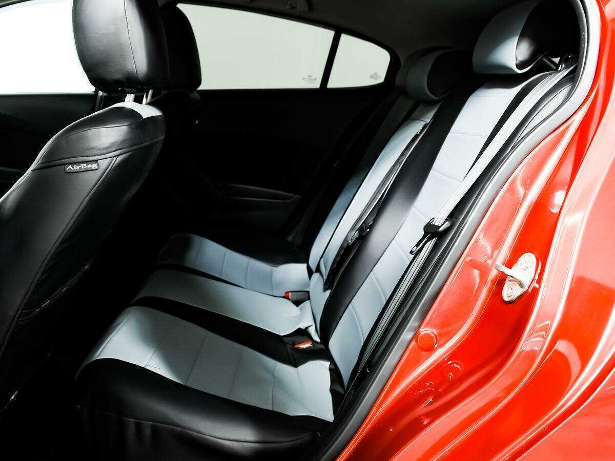 Купить Mazda 3 с пробегом. Фото: #11