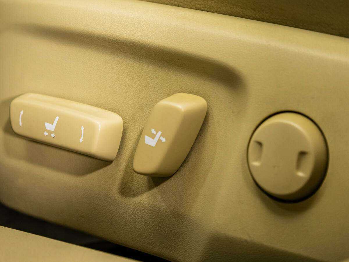 Купить Toyota Camry с пробегом. Фото: #13