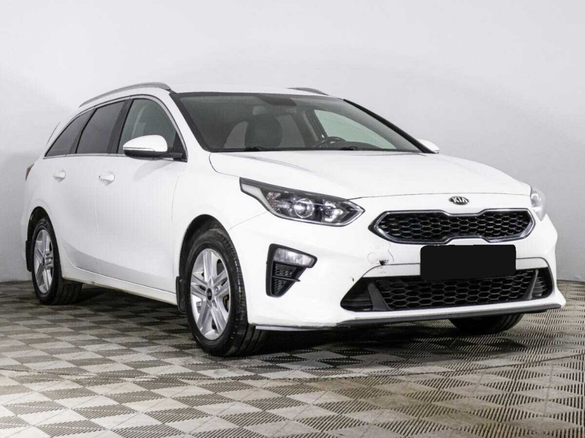 Купить Kia Ceed с пробегом. Фото: #2