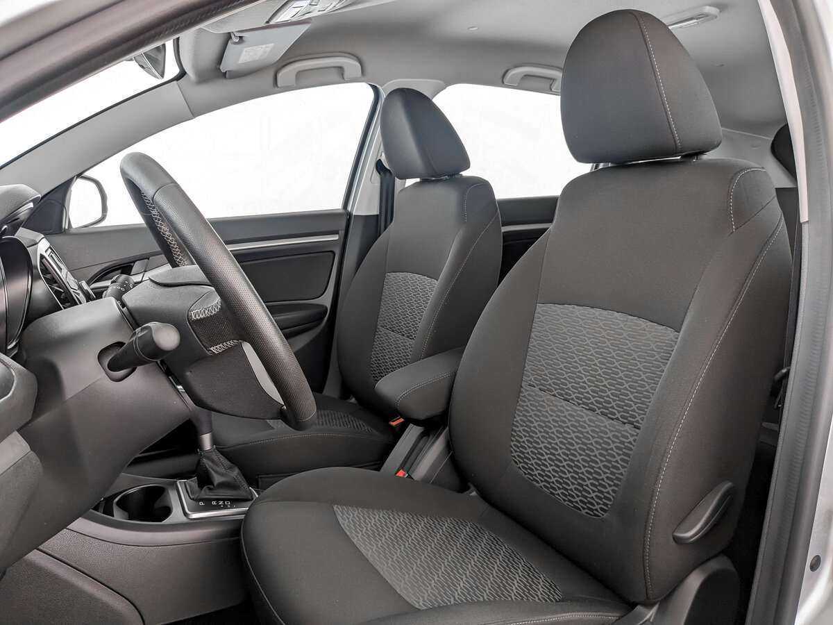 Купить Lada (ВАЗ) Vesta с пробегом. Фото: #15