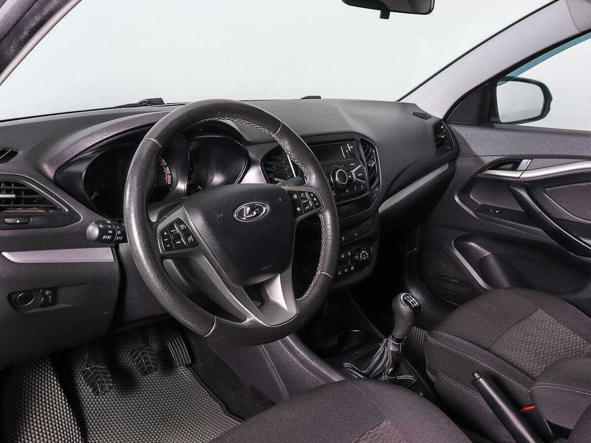 Купить Lada (ВАЗ) Vesta с пробегом. Фото: #8