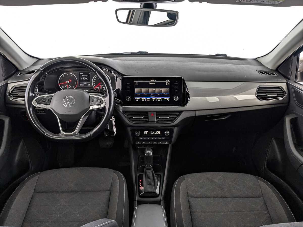 Купить Volkswagen Polo с пробегом. Фото: #9