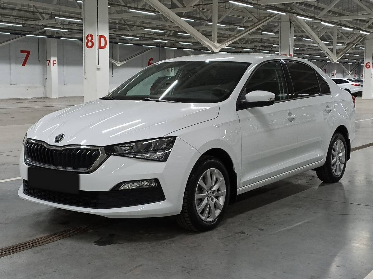 Купить Skoda Rapid с пробегом. Фото: #0