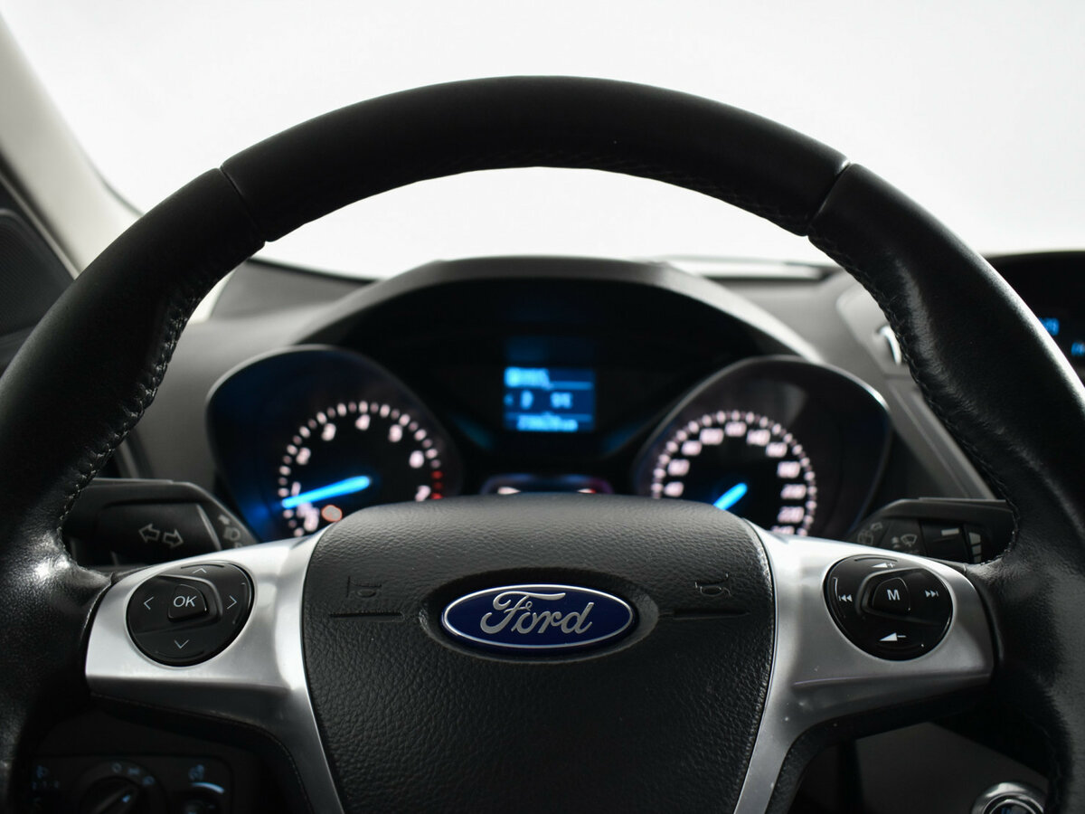 Купить Ford Kuga с пробегом. Фото: #12