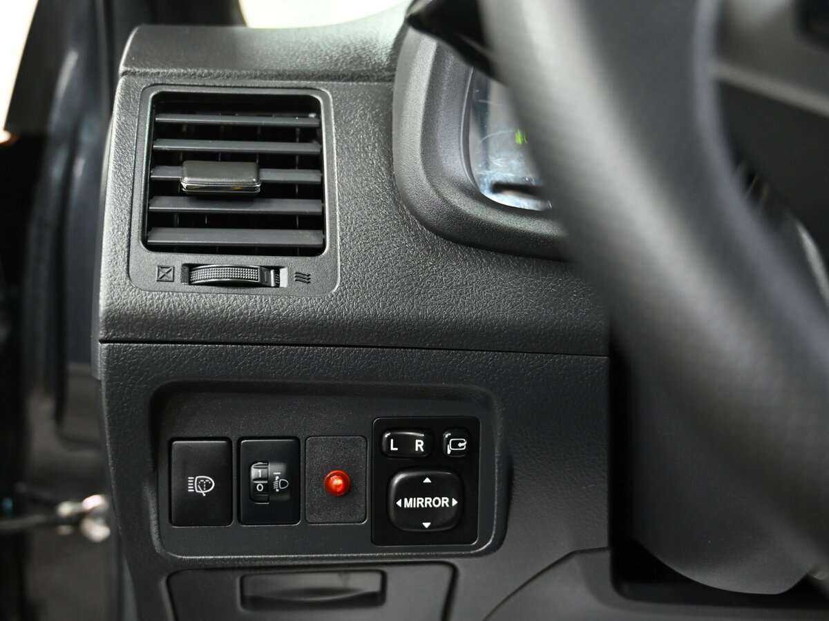 Купить Toyota Corolla с пробегом. Фото: #9