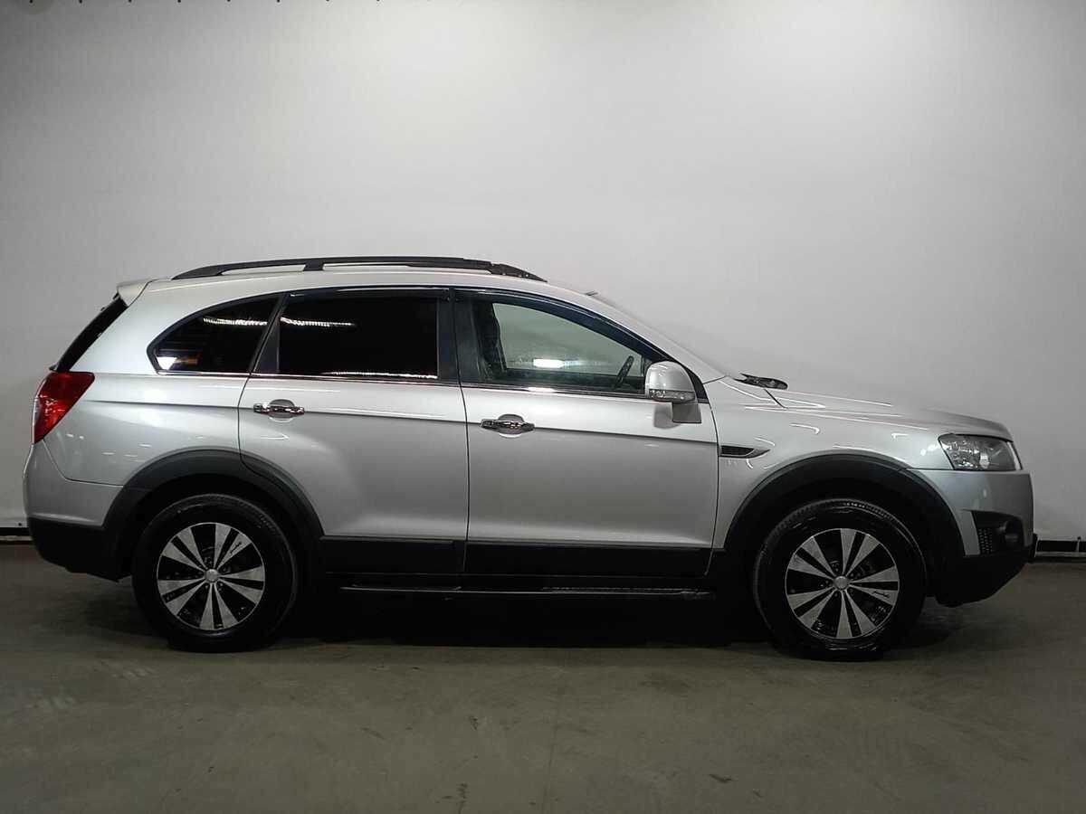 Купить Chevrolet Captiva с пробегом. Фото: #7