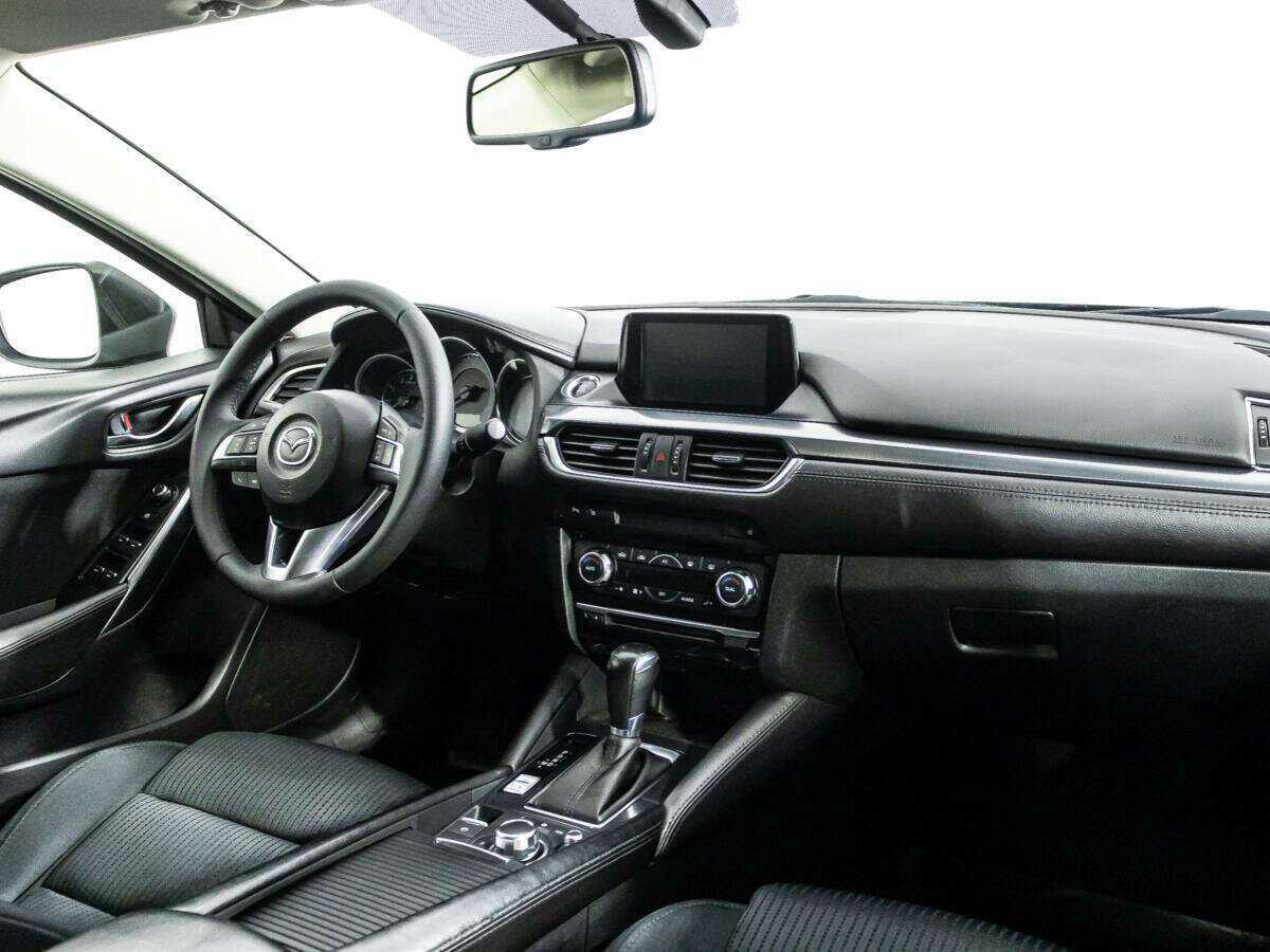 Купить Mazda 6 с пробегом. Фото: #8