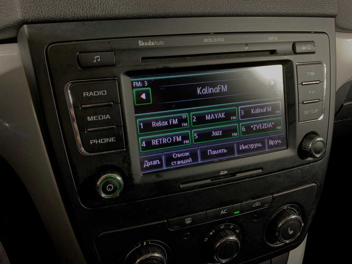 Купить Skoda Yeti с пробегом. Фото: #15