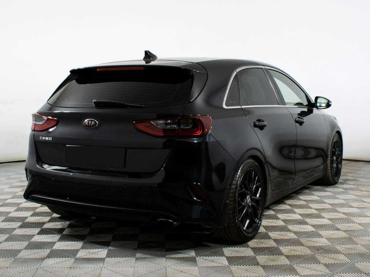 Купить Kia Ceed с пробегом. Фото: #4