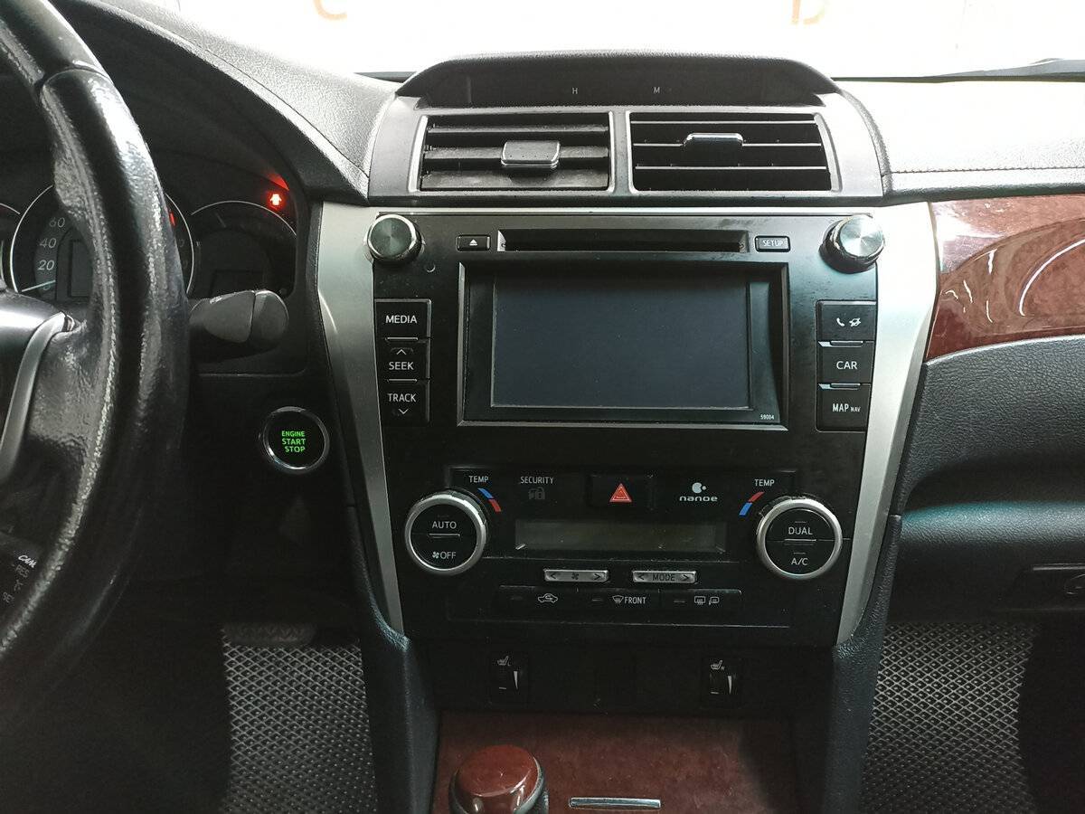 Купить Toyota Camry с пробегом. Фото: #14