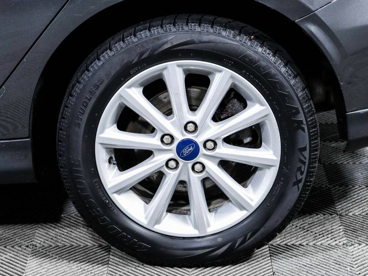 Купить Ford Focus с пробегом. Фото: #14