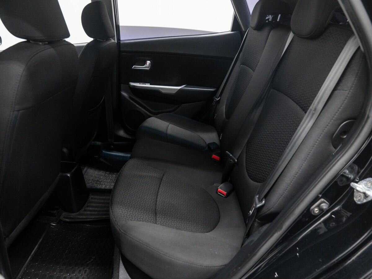 Купить Kia Rio с пробегом. Фото: #8