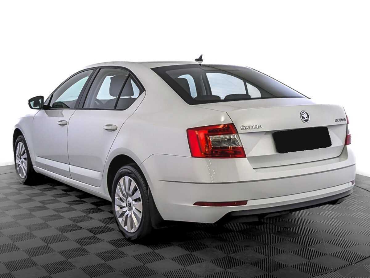 Купить Skoda Octavia с пробегом. Фото: #6