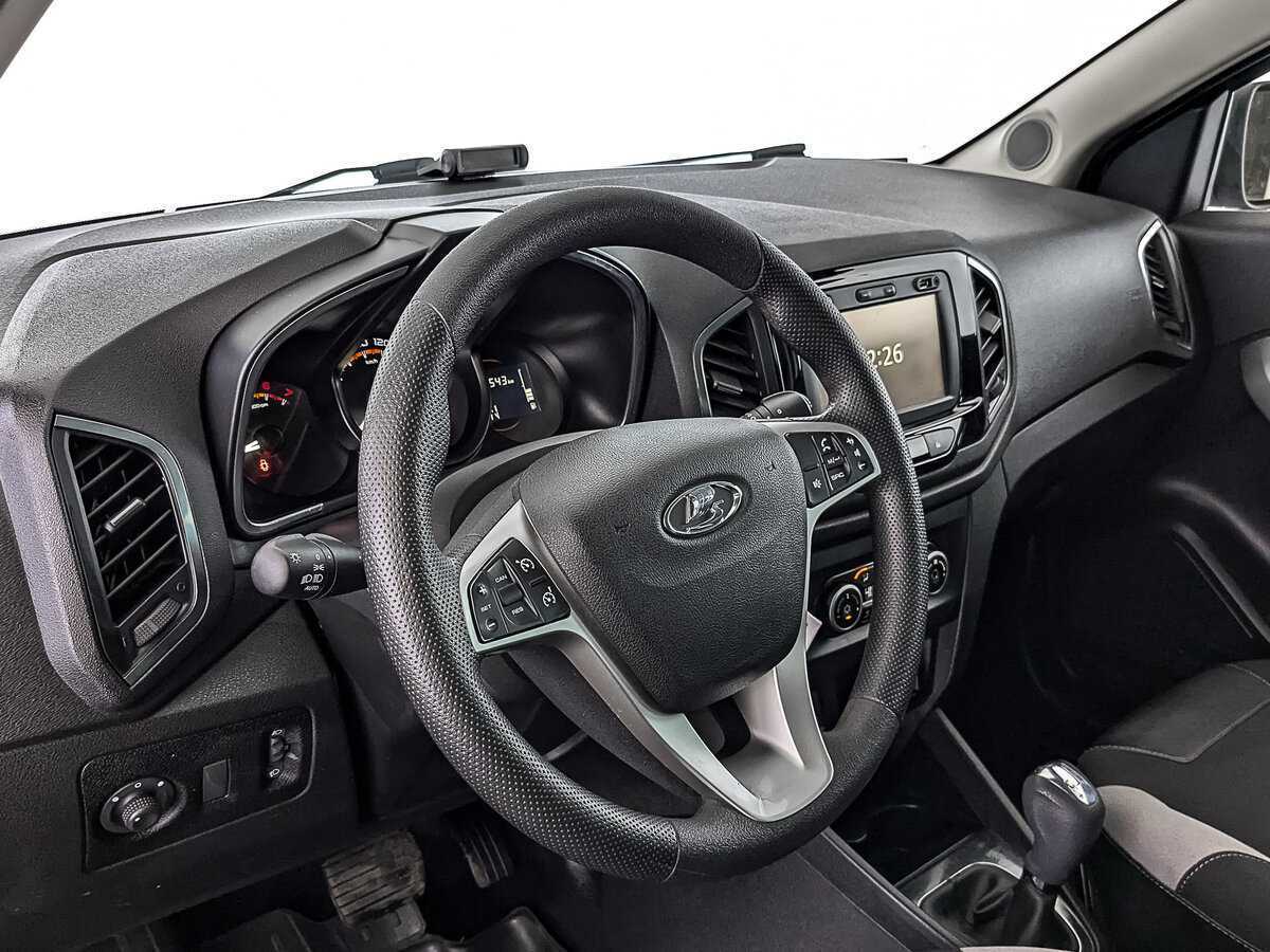 Купить Lada (ВАЗ) XRAY с пробегом. Фото: #14