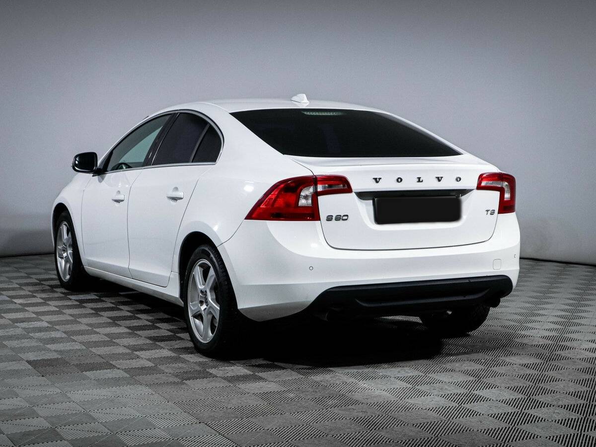Купить Volvo S60 с пробегом. Фото: #6