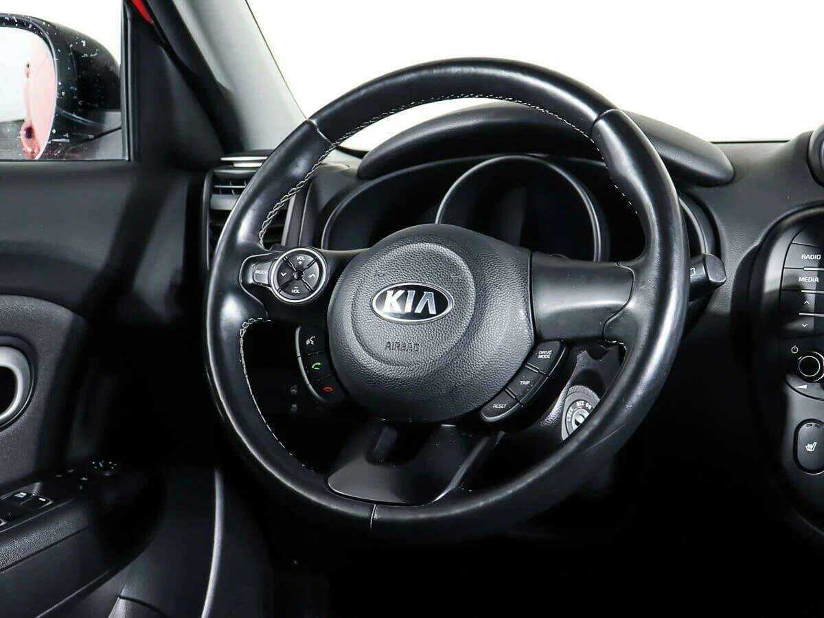 Купить Kia Soul с пробегом. Фото: #8