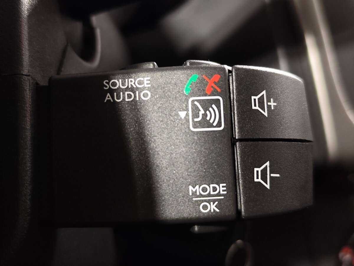 Купить Renault Logan с пробегом. Фото: #19