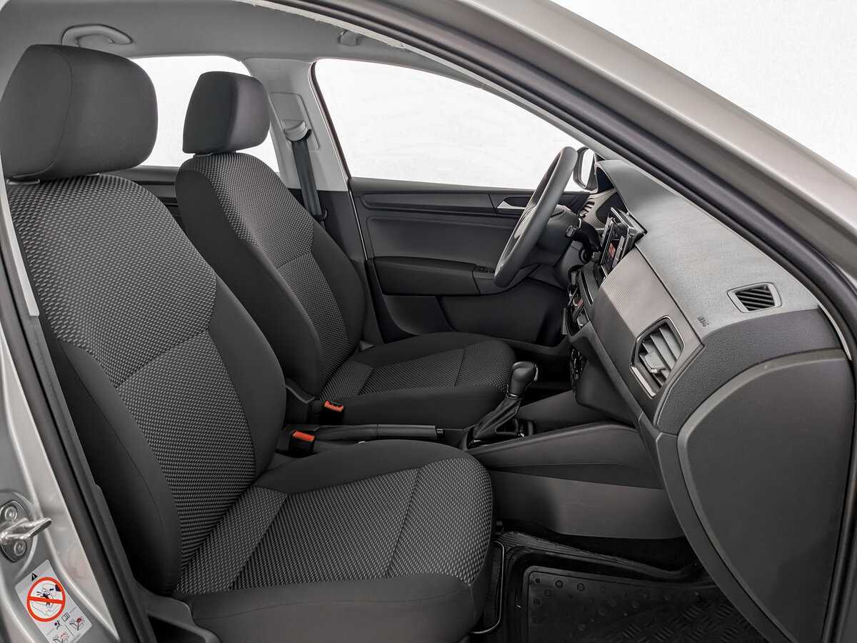 Купить Volkswagen Polo с пробегом. Фото: #18