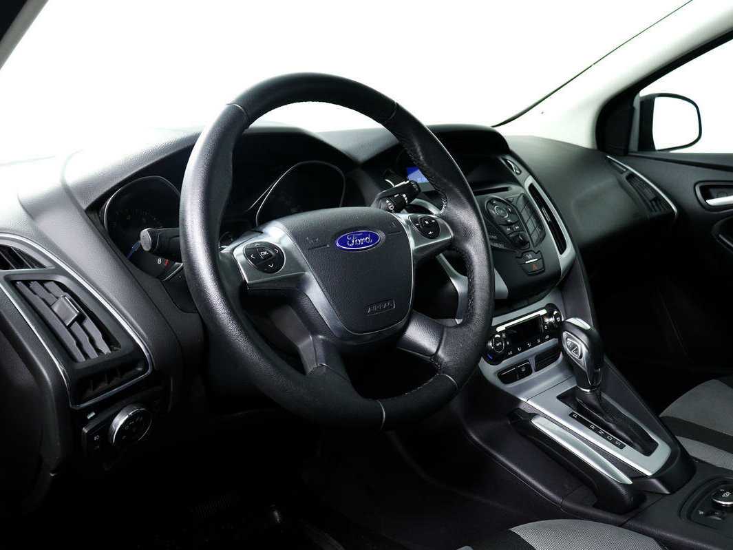 Купить Ford Focus с пробегом. Фото: #12