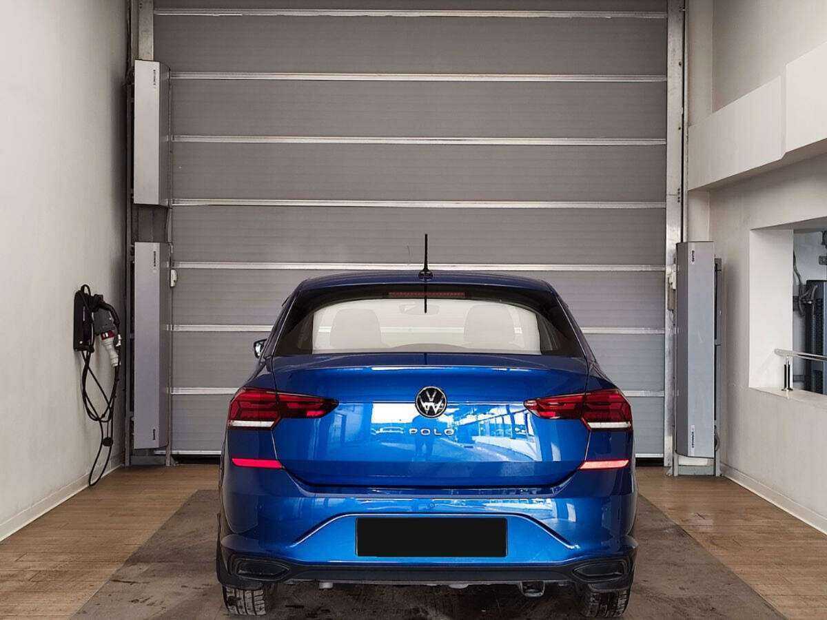 Купить Volkswagen Polo с пробегом. Фото: #4