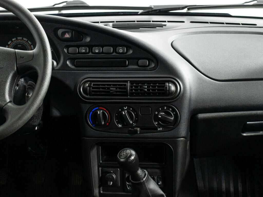 Купить Lada (ВАЗ) Niva с пробегом. Фото: #13