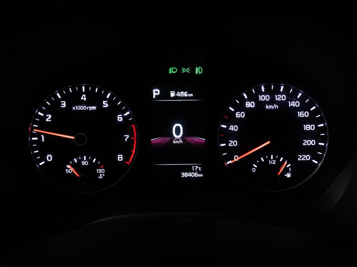 Купить Kia Rio с пробегом. Фото: #11