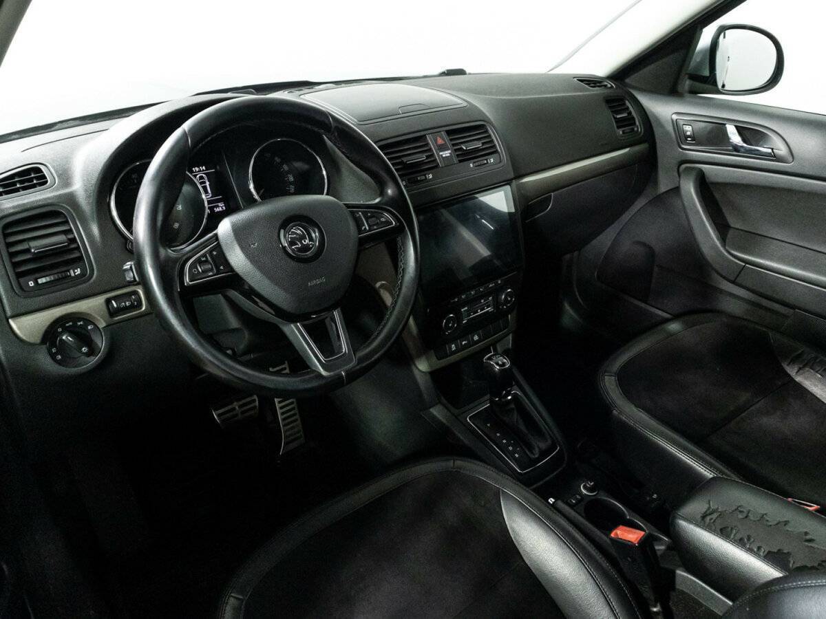 Купить Skoda Yeti с пробегом. Фото: #10