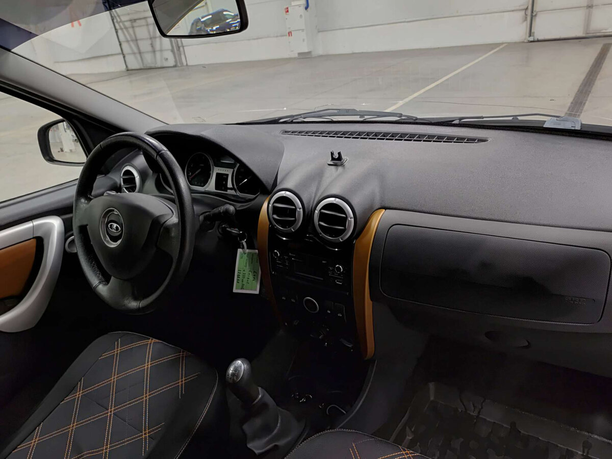 Купить Lada (ВАЗ) Largus с пробегом. Фото: #10